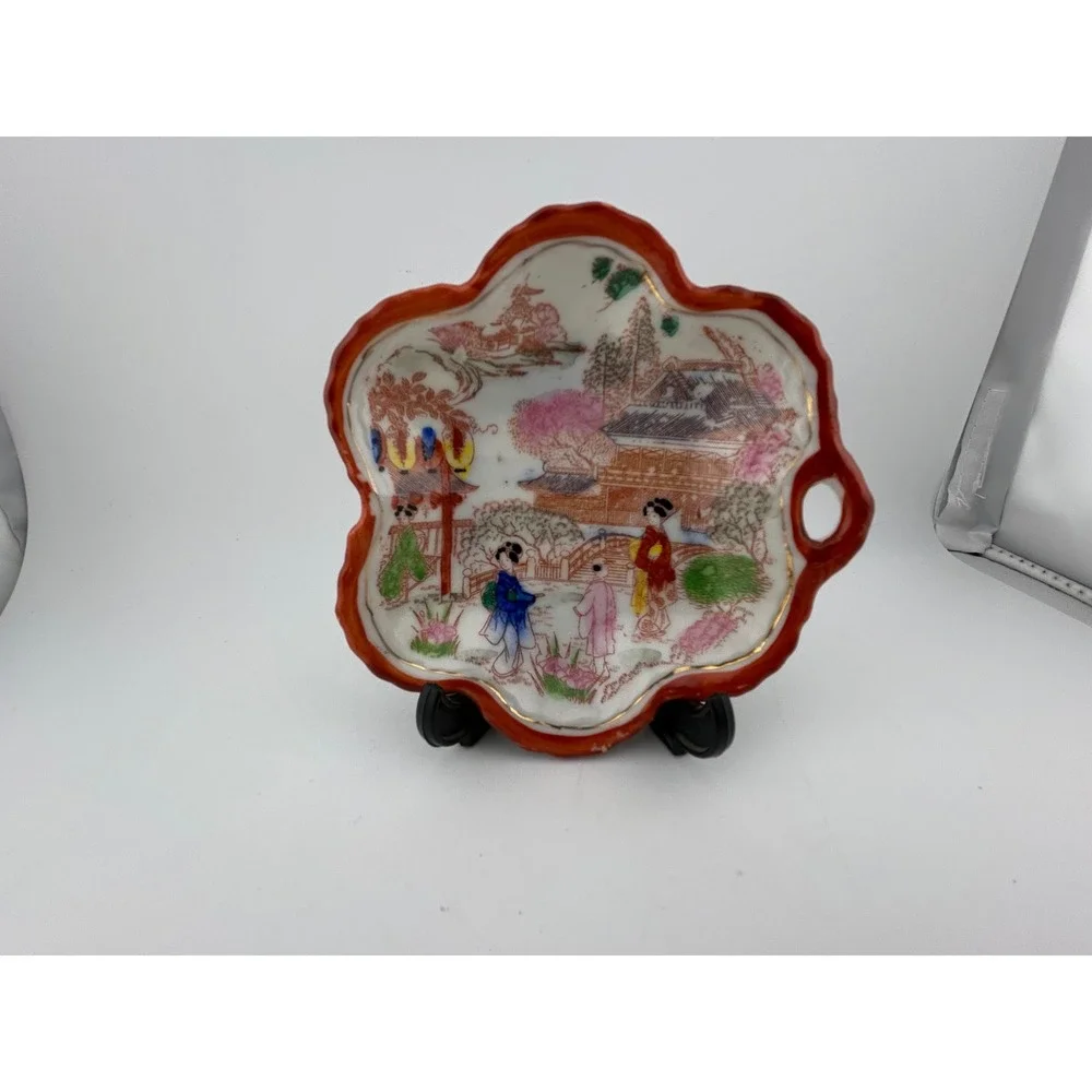 Vintage Asian Scene Ceramic Trinket Dish‎ Orange Trim Petal Shape Handle